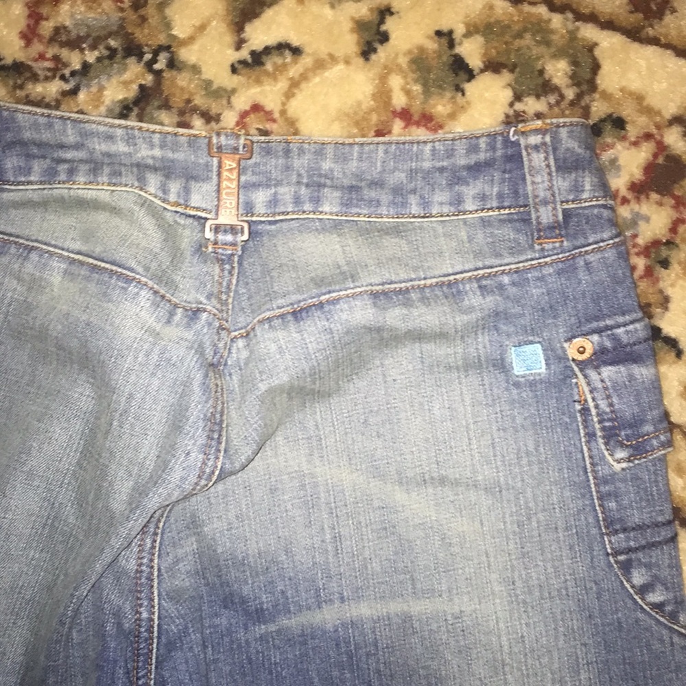 Azure Jeans - Picture 6 of 6